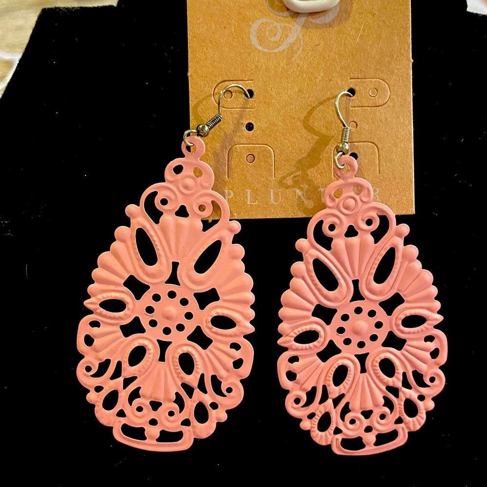 Plunder tin earrings